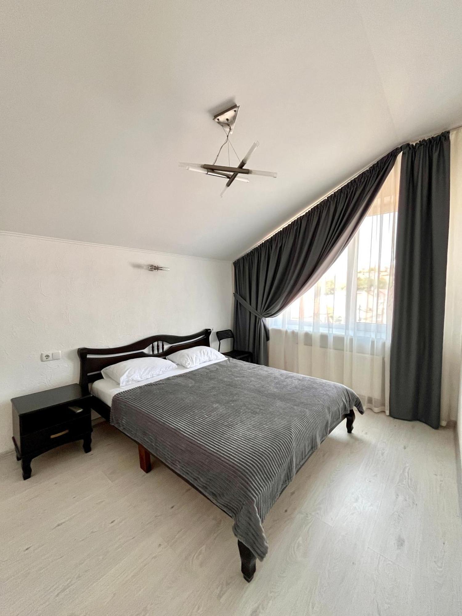 Done Kandybone Apartments Burlach'ya Balka Bagian luar foto